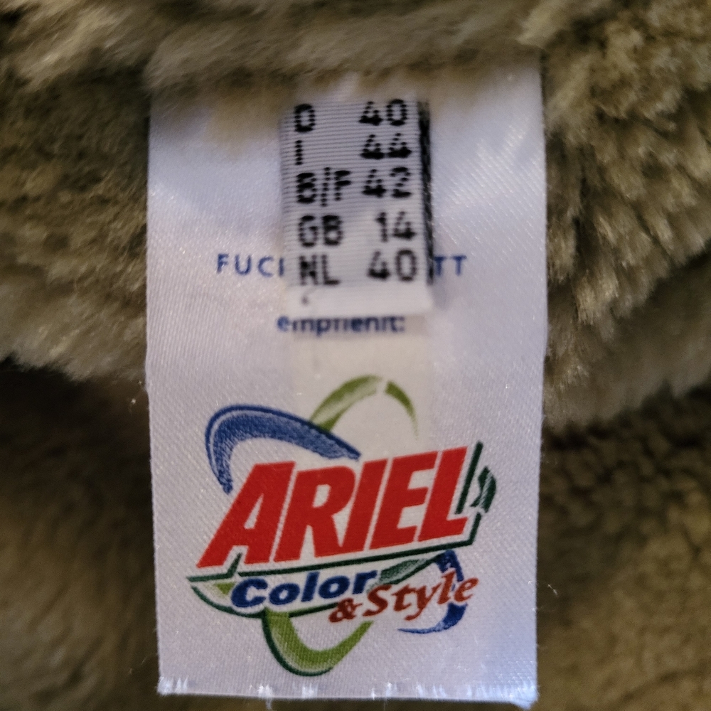 Fuchs Schmitt Cozy Winter Coat in soft green, size 8 - Picture 4 of 8